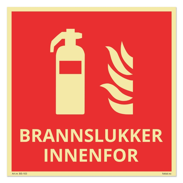 Brannslukker innenfor, etterlysende skilt. For tydelig merking av brannslukningsutstyr plassert bak en dør eller inne i et rom slik, skiltet bidrar til at man i en brannsituasjon raskt kan lokalisere brannslukker. Skiltet lyser ved strømbrudd.